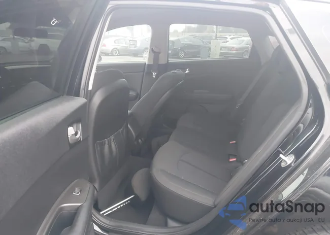 5XXGT4L38HG135594: 44009953