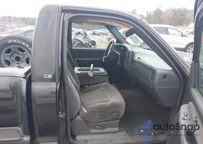 1GCEC14T52Z236083: 44010059