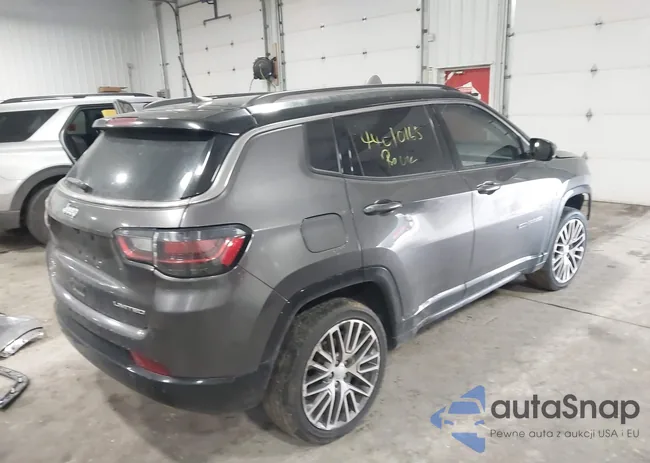 3C4NJDCB6NT105434: 44010165