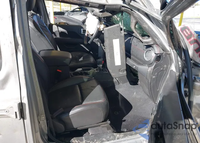 1C6JJTBG3LL105672: 44010169