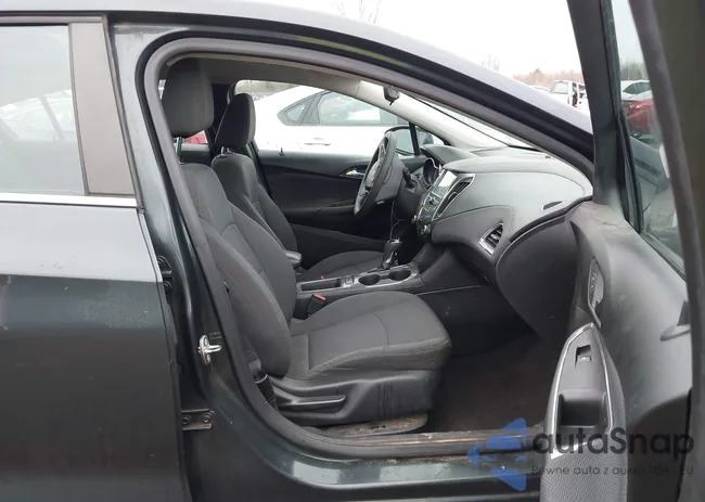 1G1BE5SM8J7111615: 44010193