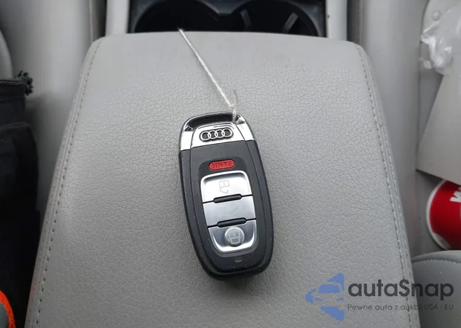 WAUG8AFC1HN077079: 44010207