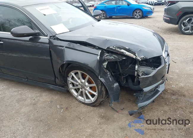 WAUG8AFC1HN077079: 44010207