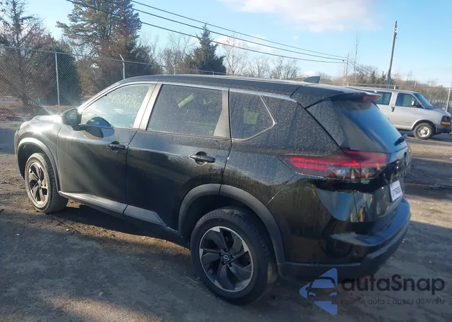 JN8BT3BB5RW421162: 44010236