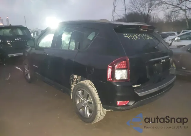 1C4NJCEB7HD186736: 44009256