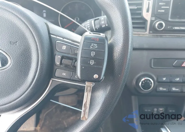 KNDPM3AC2J7445796: 44009268