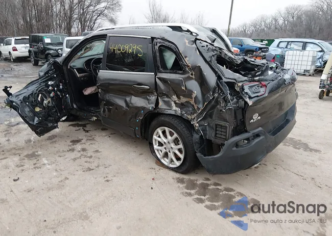 1C4PJMCS9GW157100: 44009295