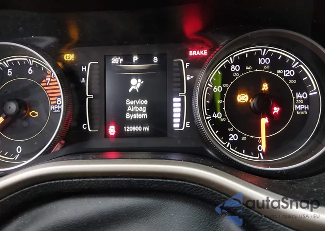 1C4PJMCS9GW157100: 44009295