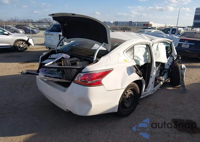 1N4AL3AP4FN386884: 44009298