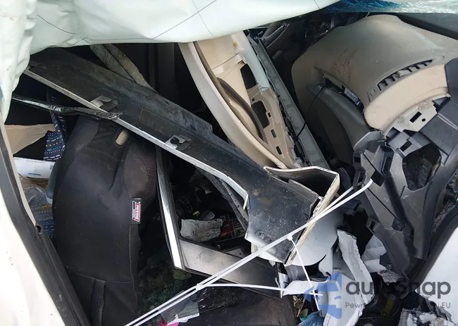 1N4AL3AP4FN386884: 44009298