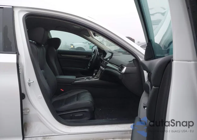 1HGCV1F48NA072775: 44009329