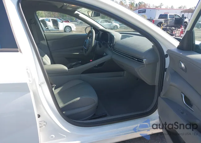 5NPLM4AGXMH038560: 44009358