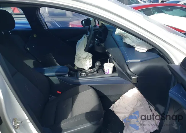 3MVDMAAL4MM215550: 44009376