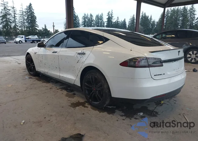 5YJSA1DP5CFS00655: 44009397