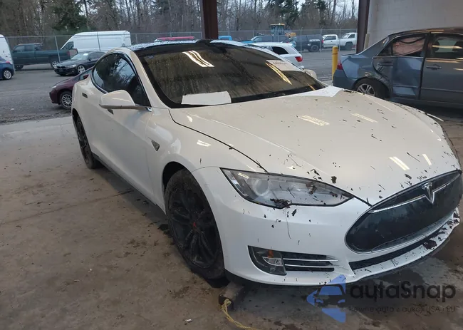 5YJSA1DP5CFS00655: 44009397