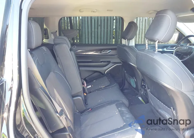 1C4RJKAG0N8541702: 44009460