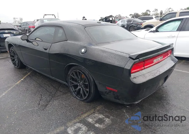 2C3CDYAGXEH102005: 44009544