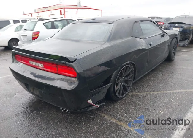 2C3CDYAGXEH102005: 44009544