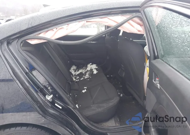 KMHD84LF8KU784940: 44009558