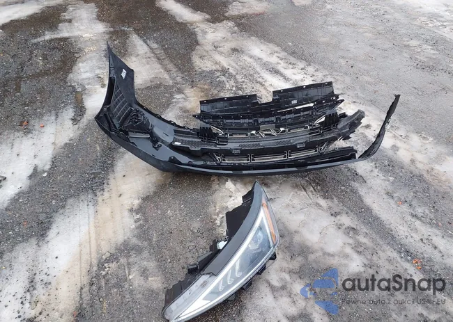 KMHD84LF8KU784940: 44009558