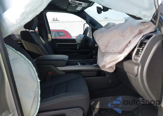 1C6SRFFP6SN728991: 44010648