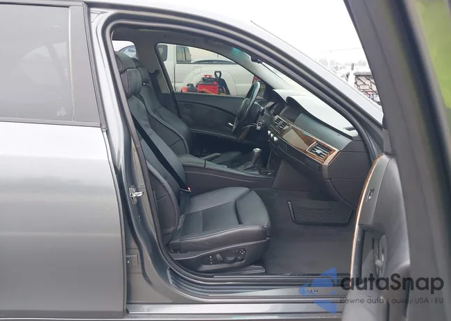 WBANE735X7CM44872: 44010662