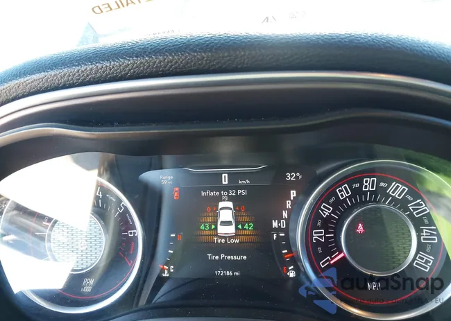 2C3CDZAG5GH200769: 44010663