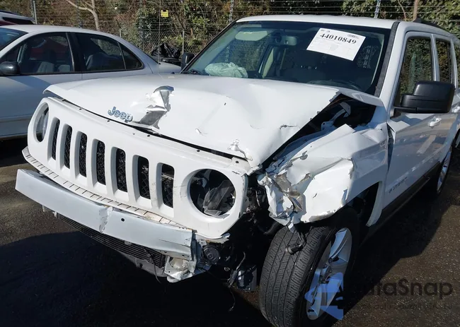 1C4NJPFA3FD203476: 44010849