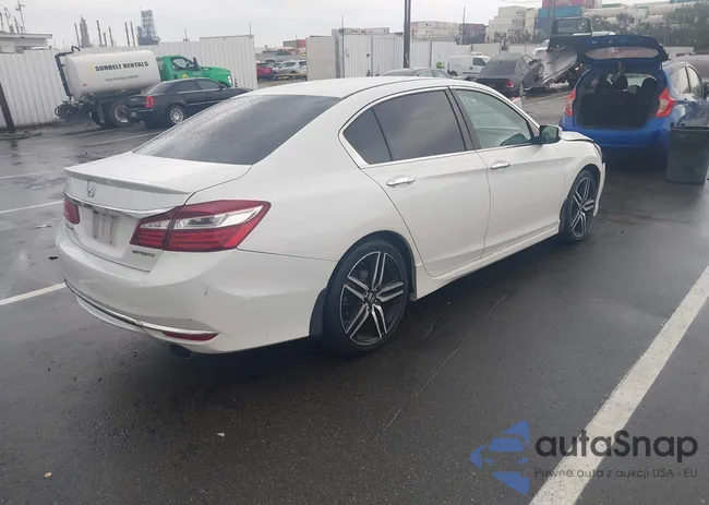 1HGCR2F51HA039575: 44010867