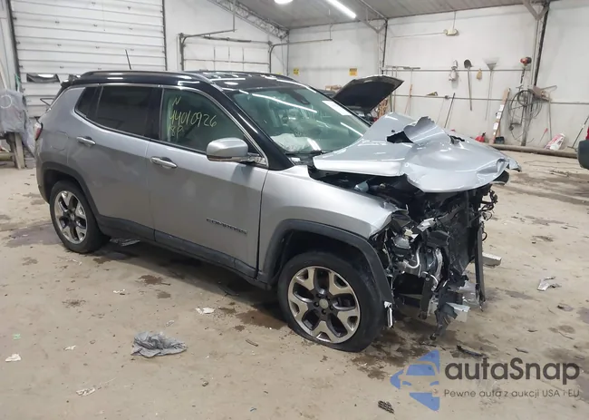 3C4NJDCB8JT463550: 44010926