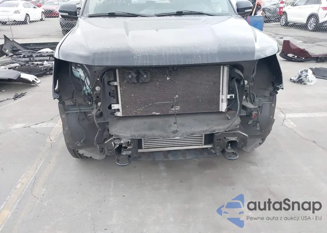 1FMJU2AT8MEA44703: 44010952