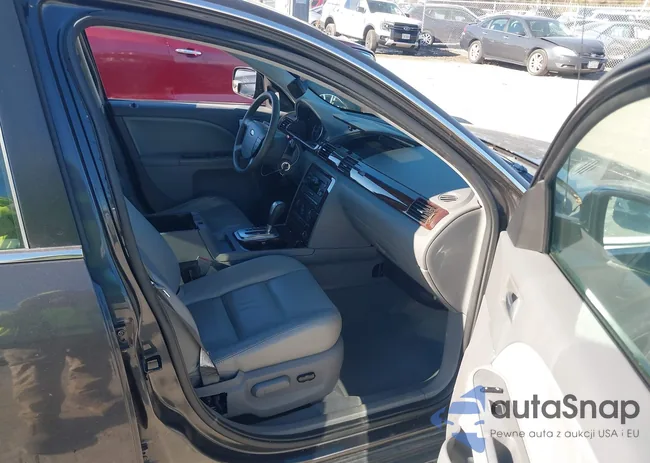 1FAHP241X7G157782: 44010964