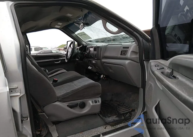 1FTNW21FX2EC44182: 44011016