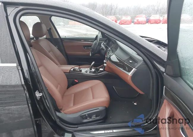 WBA5A7C58FG143357: 44011018