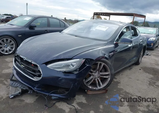 5YJSA1H17EFP48892: 44011036