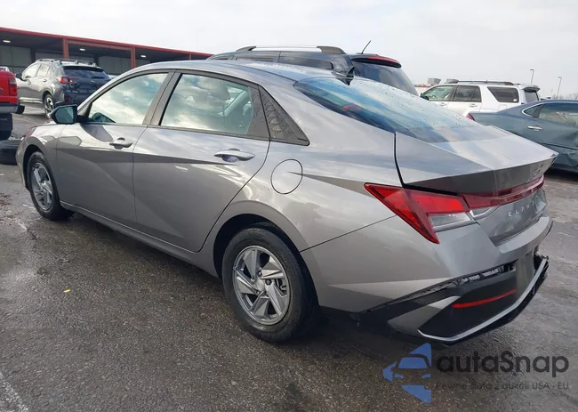 KMHLL4DGXRU726209: 44011060