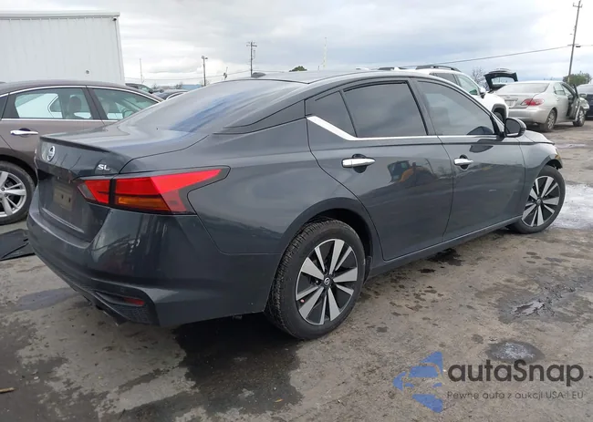 1N4BL4EV9KC156606: 44011082