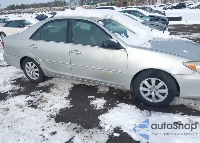 4T1BE30K03U749709: 44011109