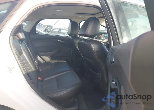 1FADP3J25EL298152: 44010279