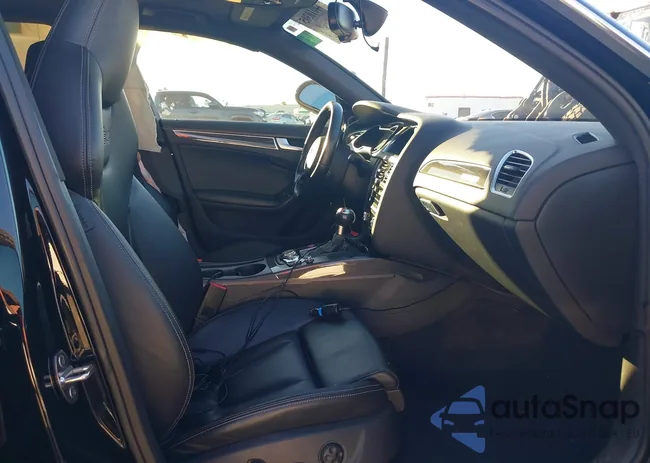 WAUBGAFL2FA060700: 44010305