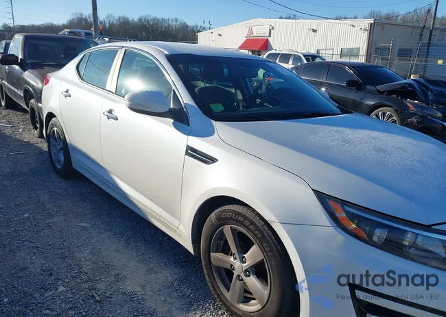 KNAGM4A71F5545865: 44010372