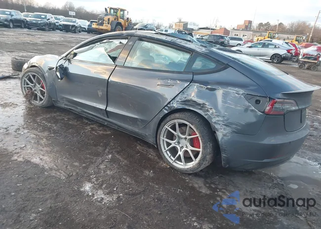 5YJ3E1EC1NF268622: 44010435