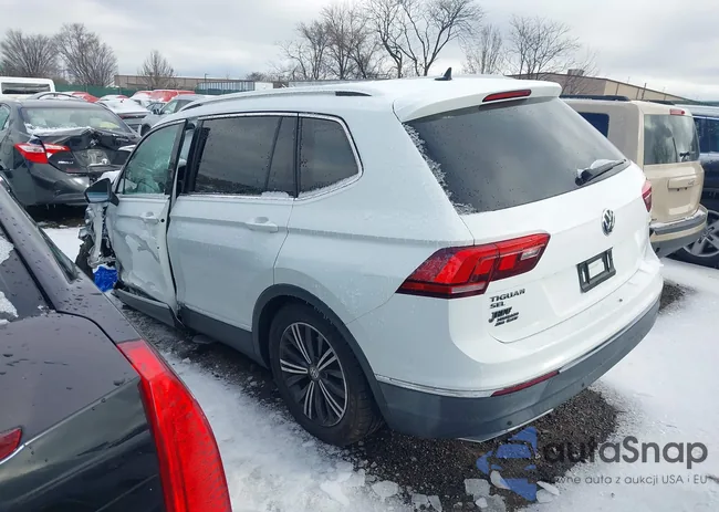 3VV2B7AX3KM033714: 44011646