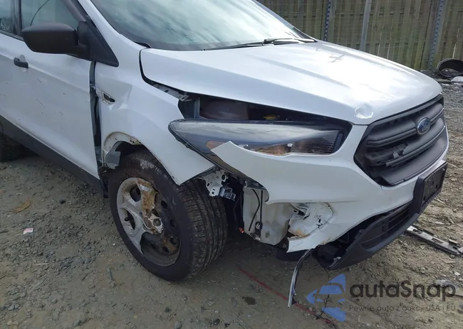 1FMCU0F75KUB21913: 44011655