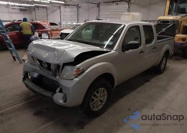 1N6AD0FV9GN703103: 44011666