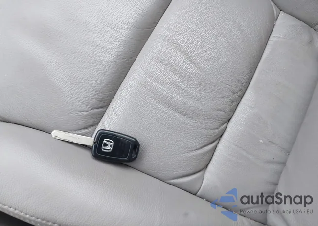 5J6RM4H75EL055239: 44011708