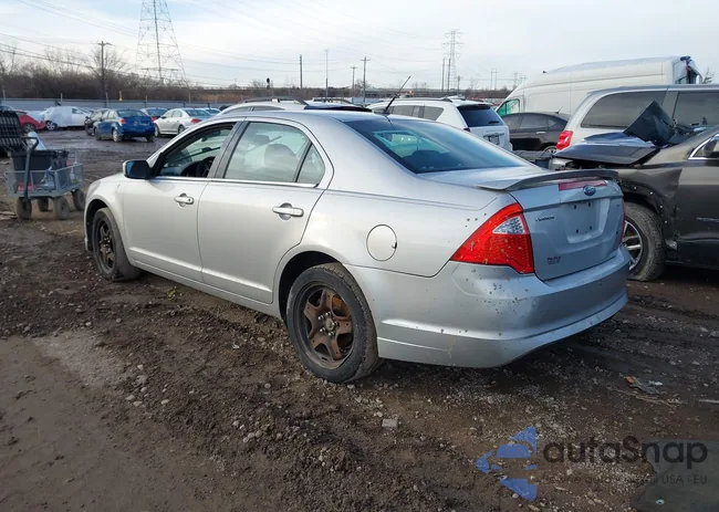 3FAHP0HAXAR152340: 44011712