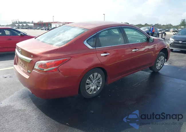 1N4AL3AP0DC158082: 44011732