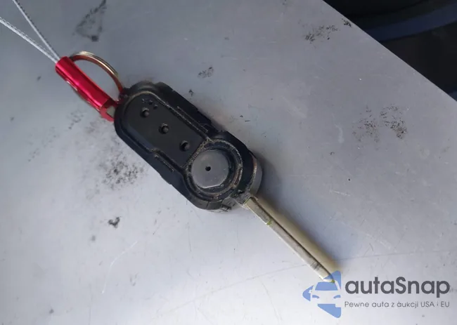 3C6TRVDG0EE107269: 44011736