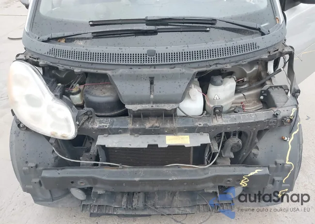 WMEEJ31X09K280425: 44011812